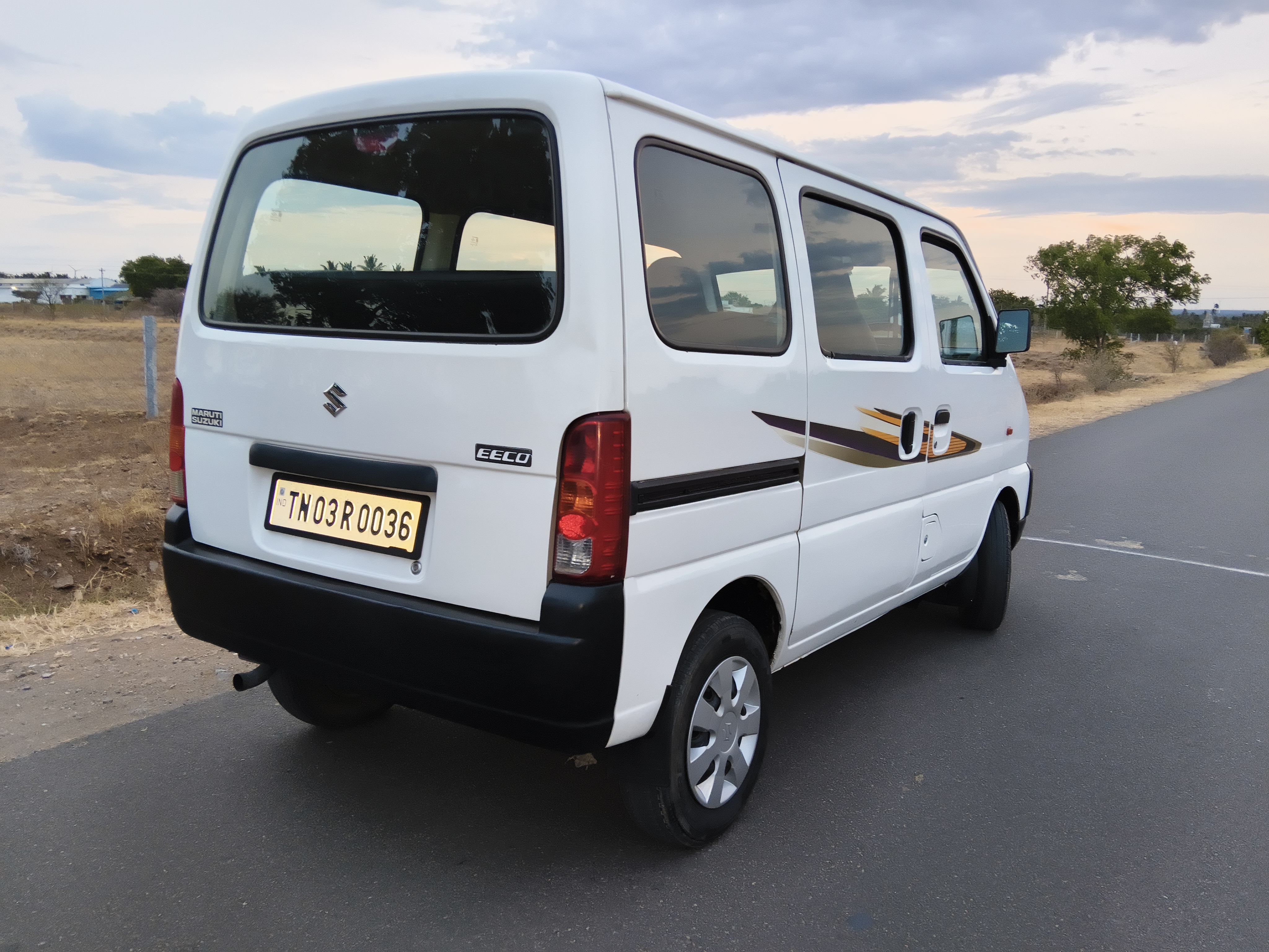 Maruti Suzuki Eeco - Image 5