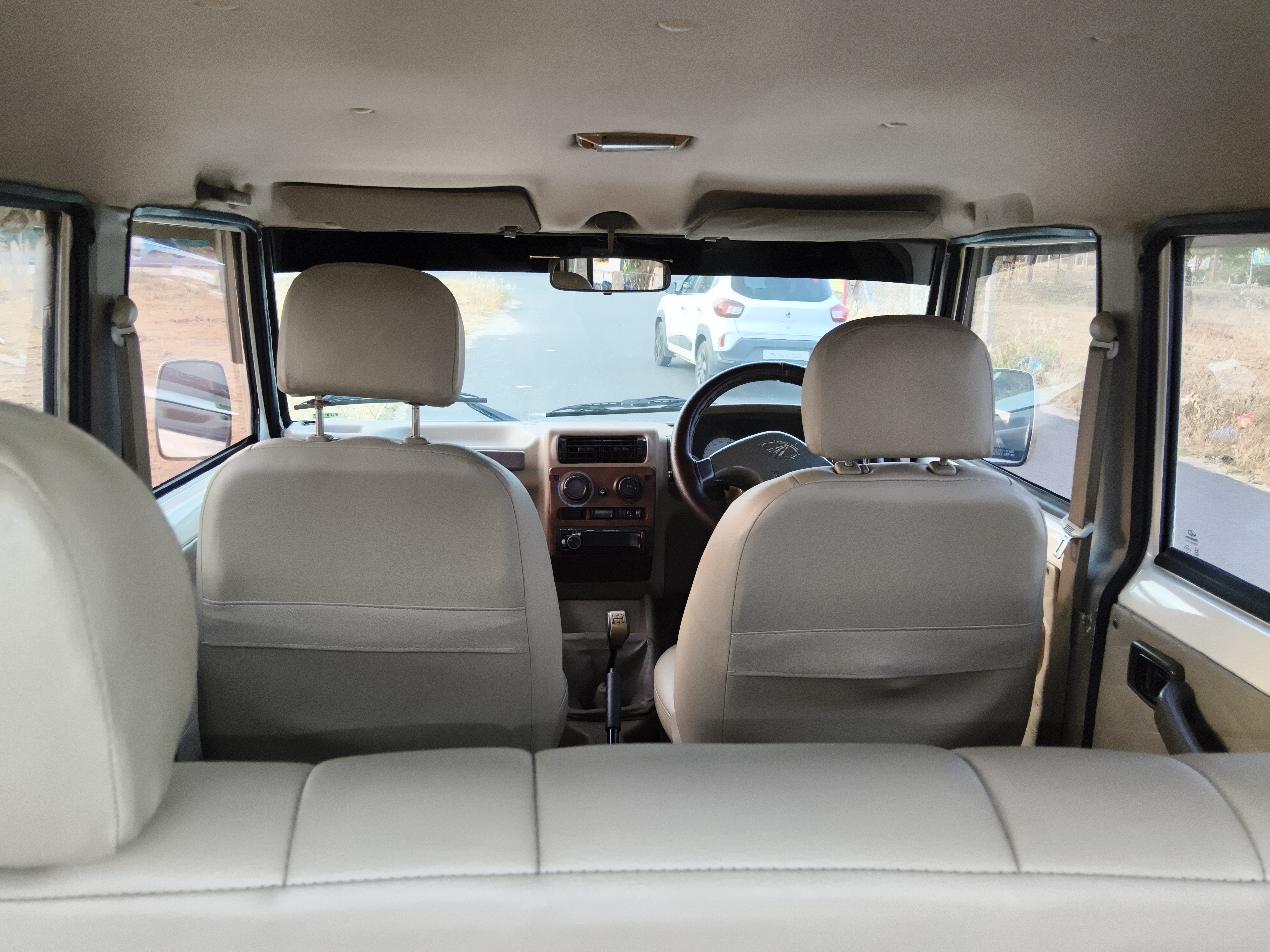 Mahindra Bolero - Image 12