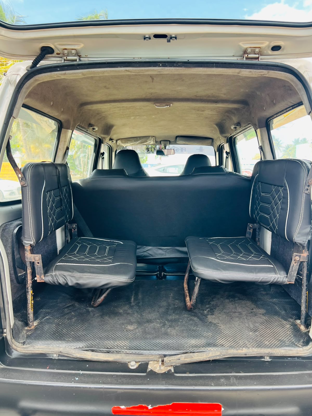 Maruti Suzuki Eeco - Image 8