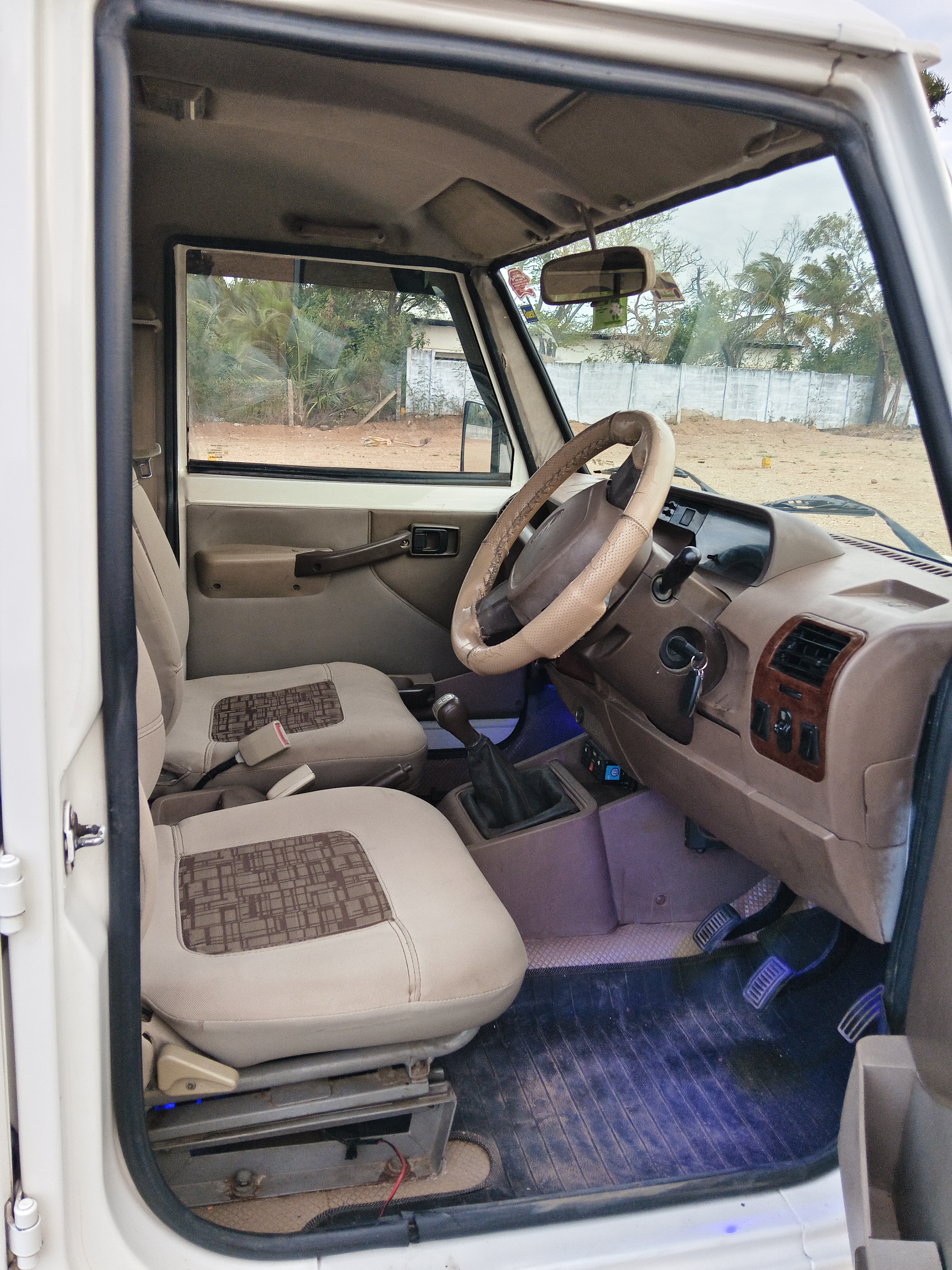 Mahindra Bolero - Image 3