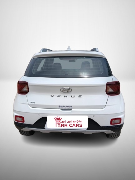 Hyundai Venue - Image 4
