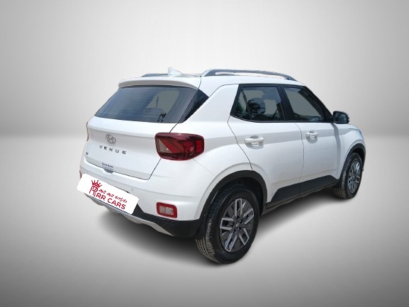 Hyundai Venue - Image 8