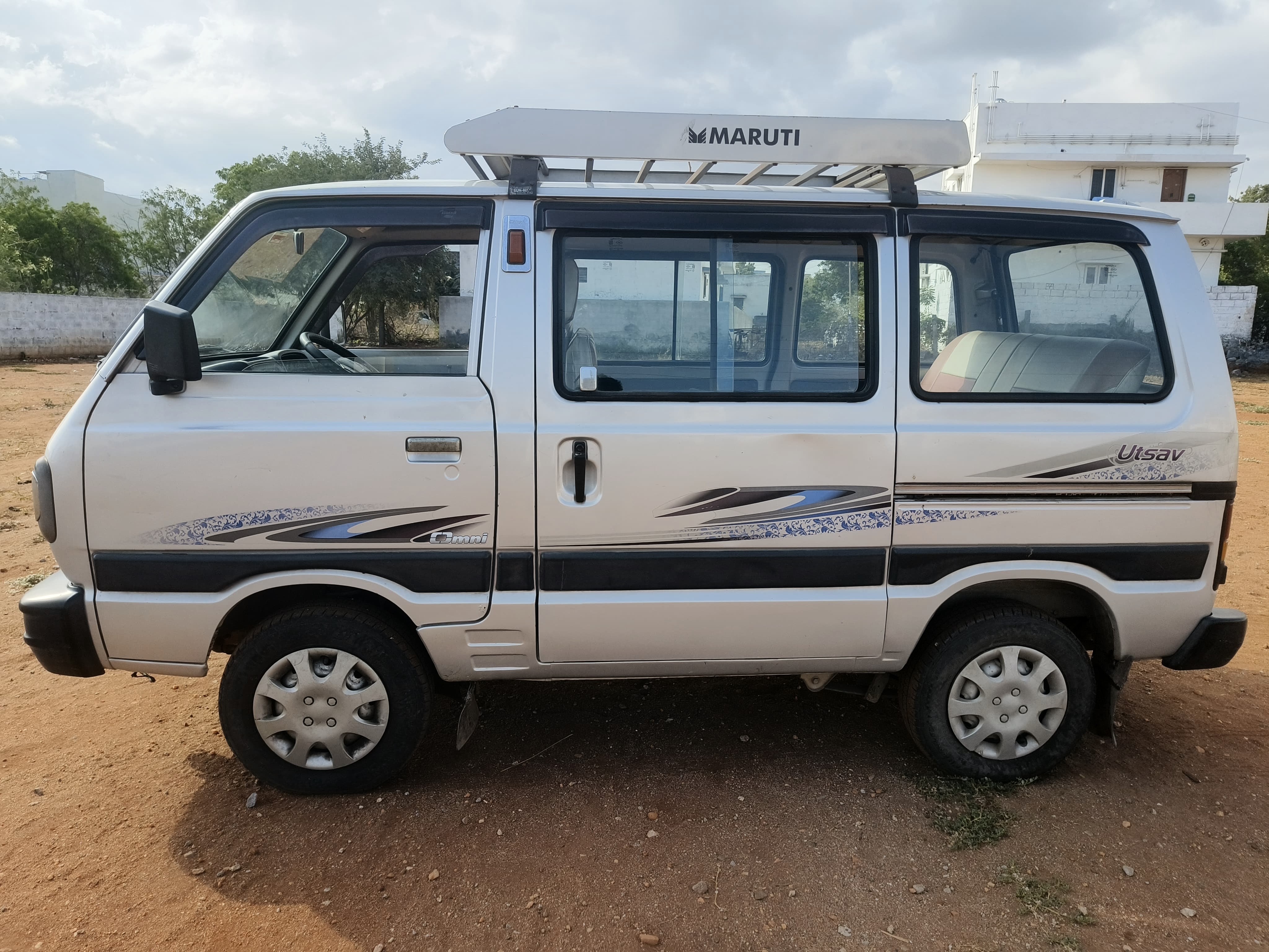 Maruti Suzuki Omni - Image 4