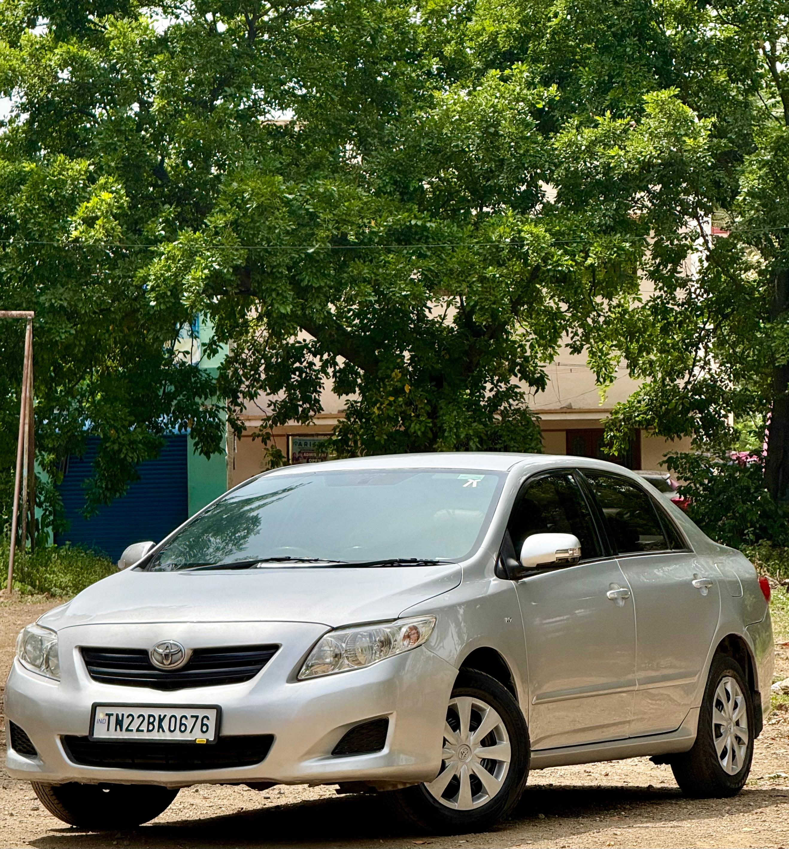 Toyota Corolla Altis - Image 9