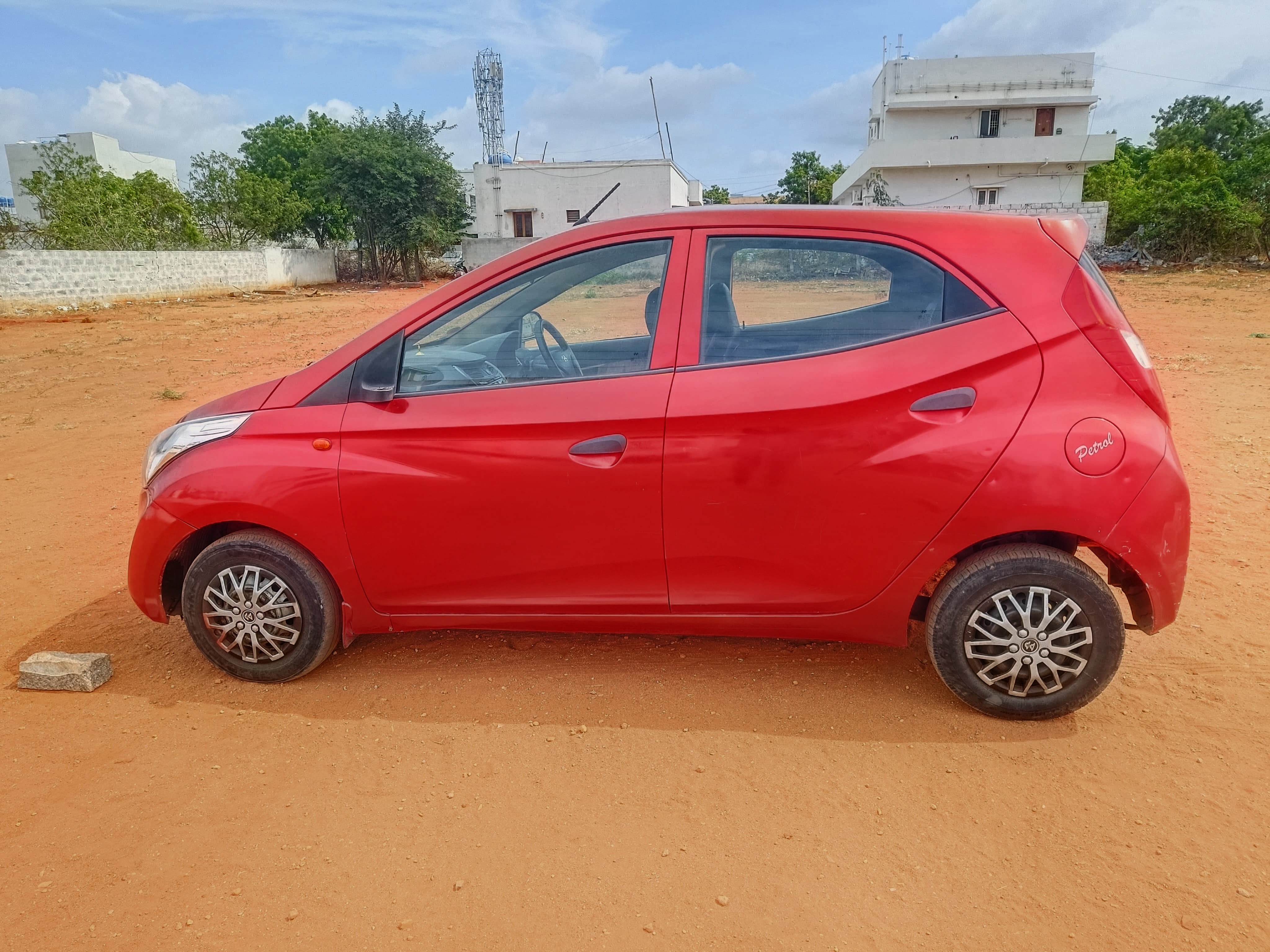 Hyundai Eon - Image 5
