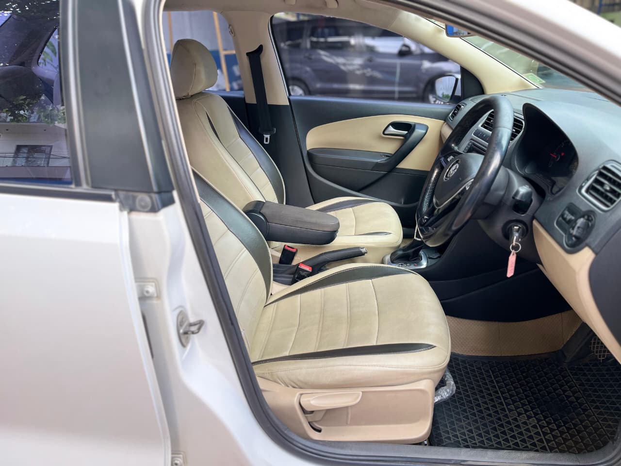 Volkswagen AMEO - Image 9