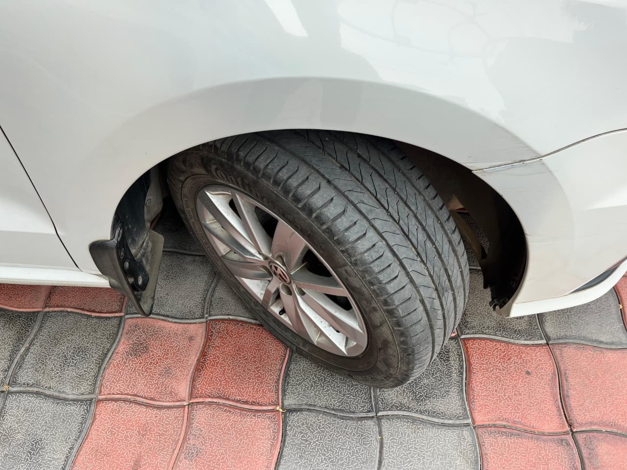 Volkswagen AMEO - Image 5