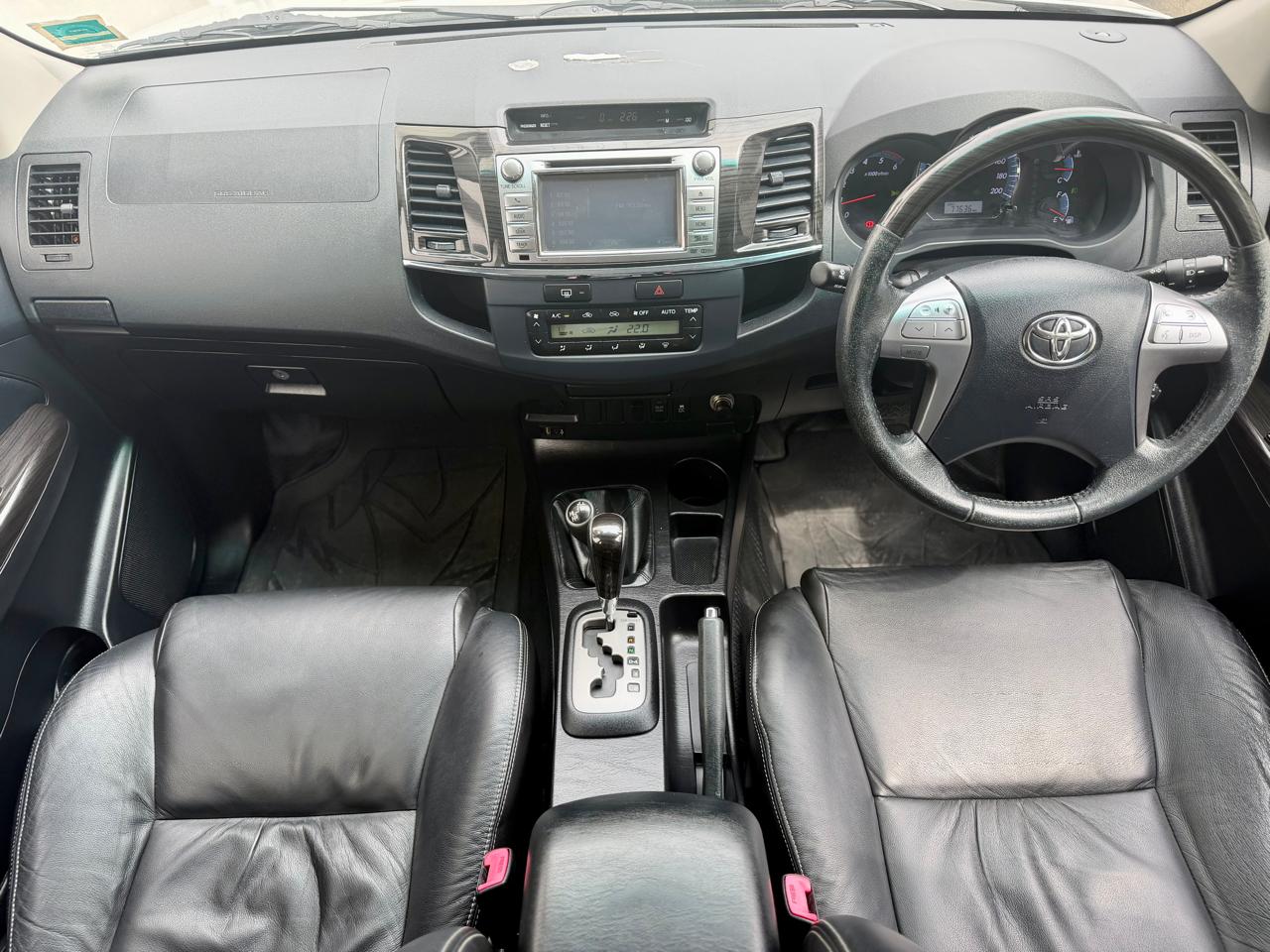 Toyota Fortuner - Image 8