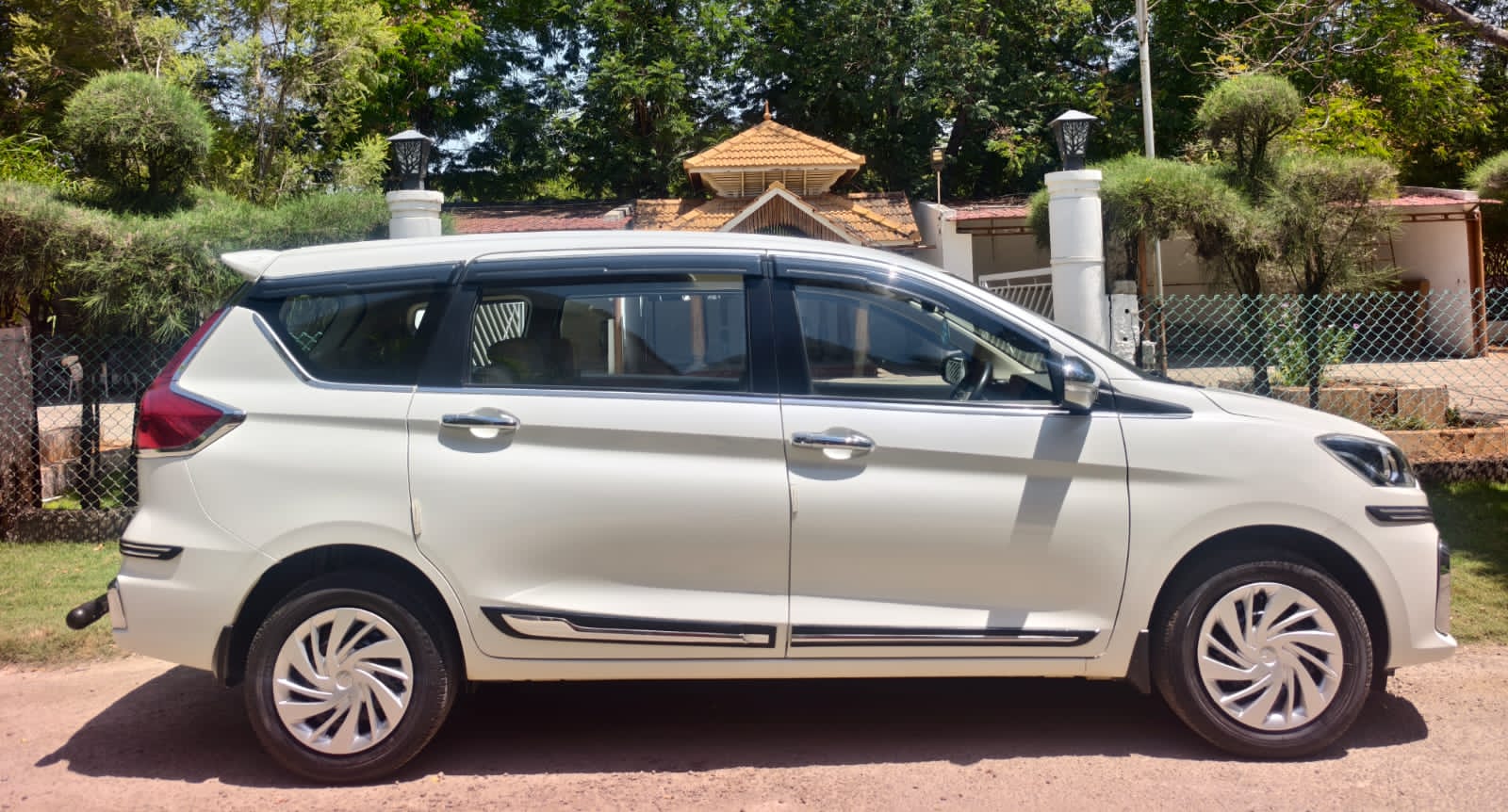 Maruti Suzuki Ertiga - Image 3