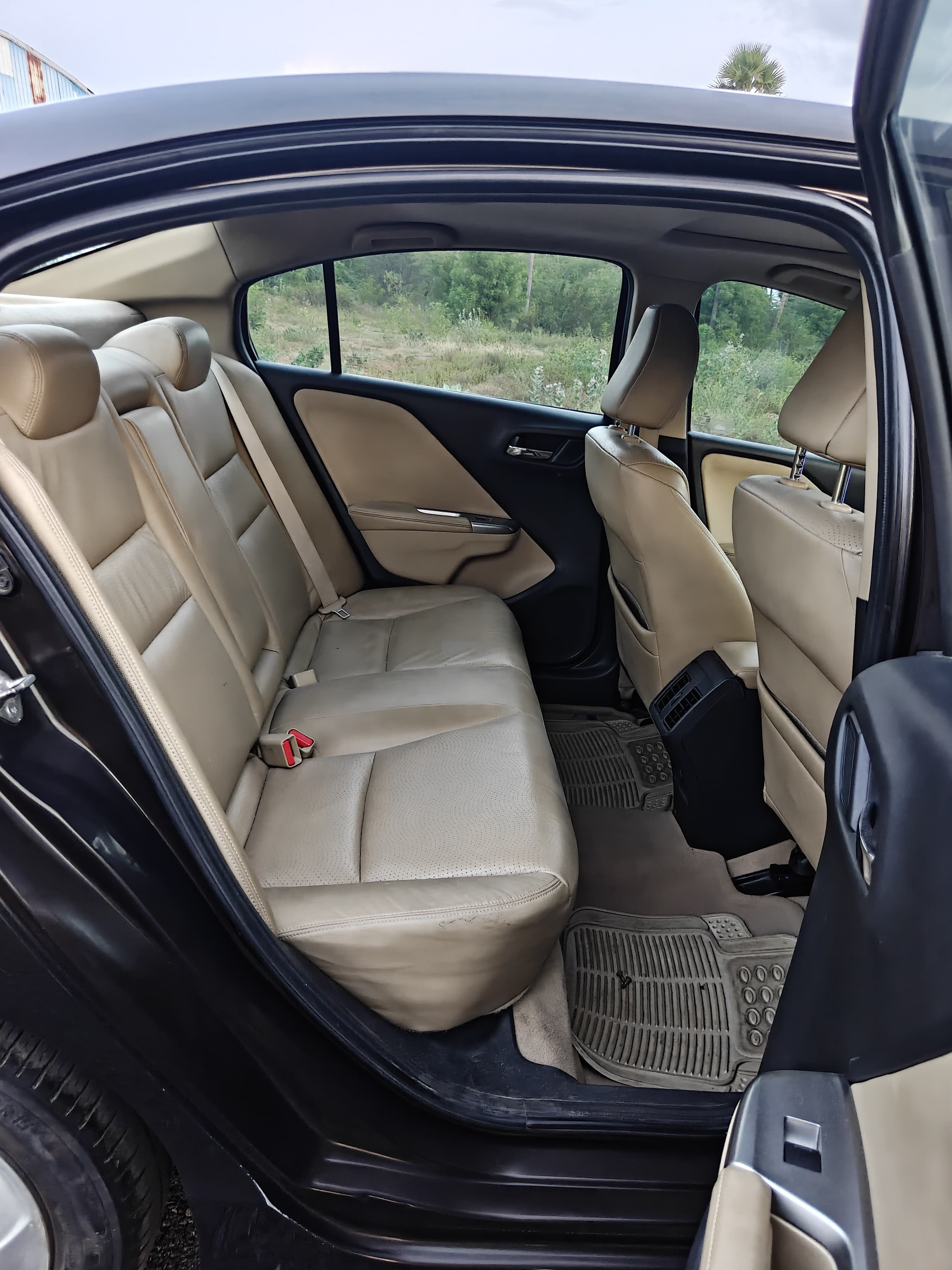 Honda City - Image 6