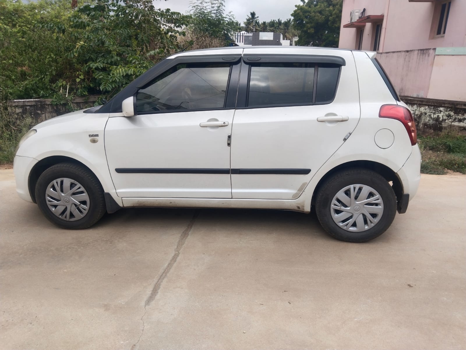 Maruti Suzuki Swift - Image 2