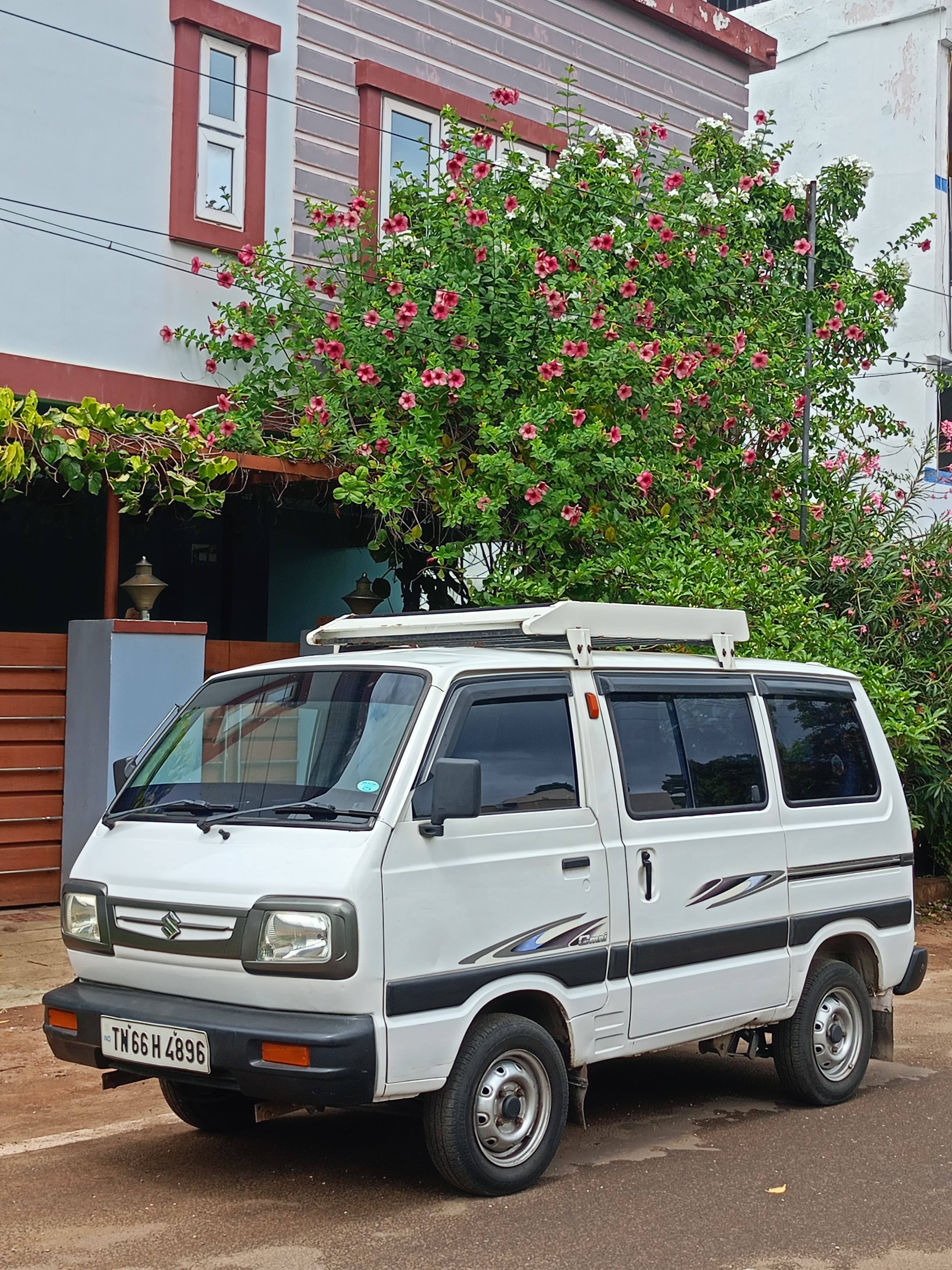 Maruti Suzuki Omni - Image 8