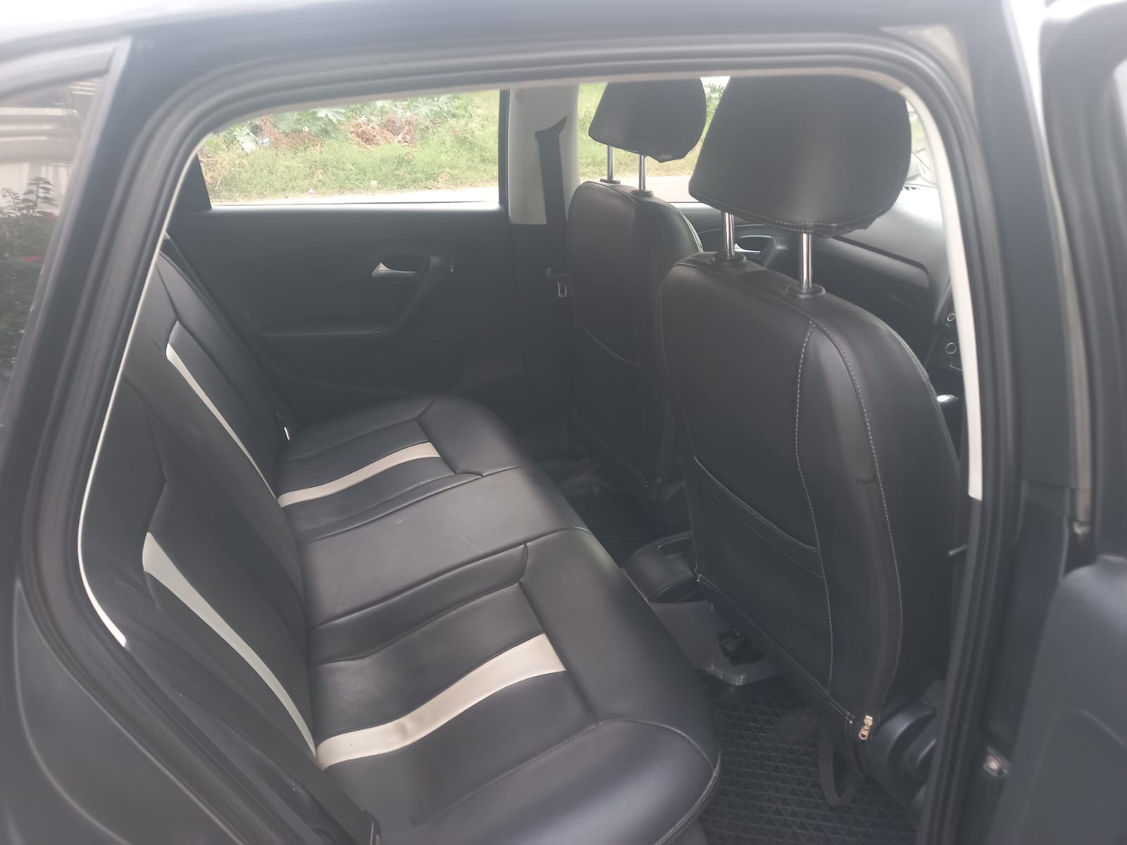 Volkswagen Polo - Image 6