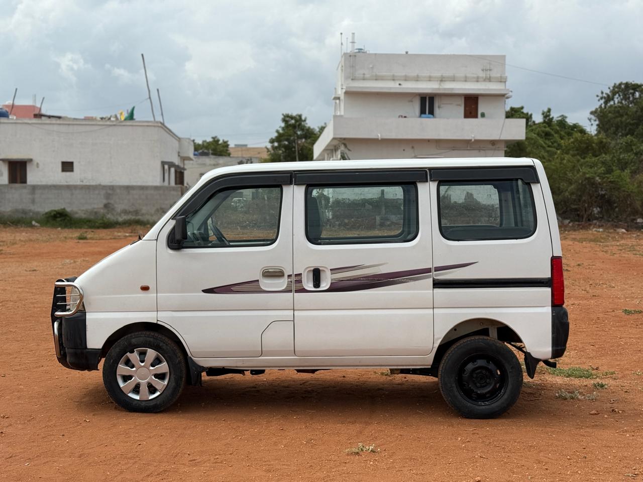 Maruti Suzuki Eeco - Image 5