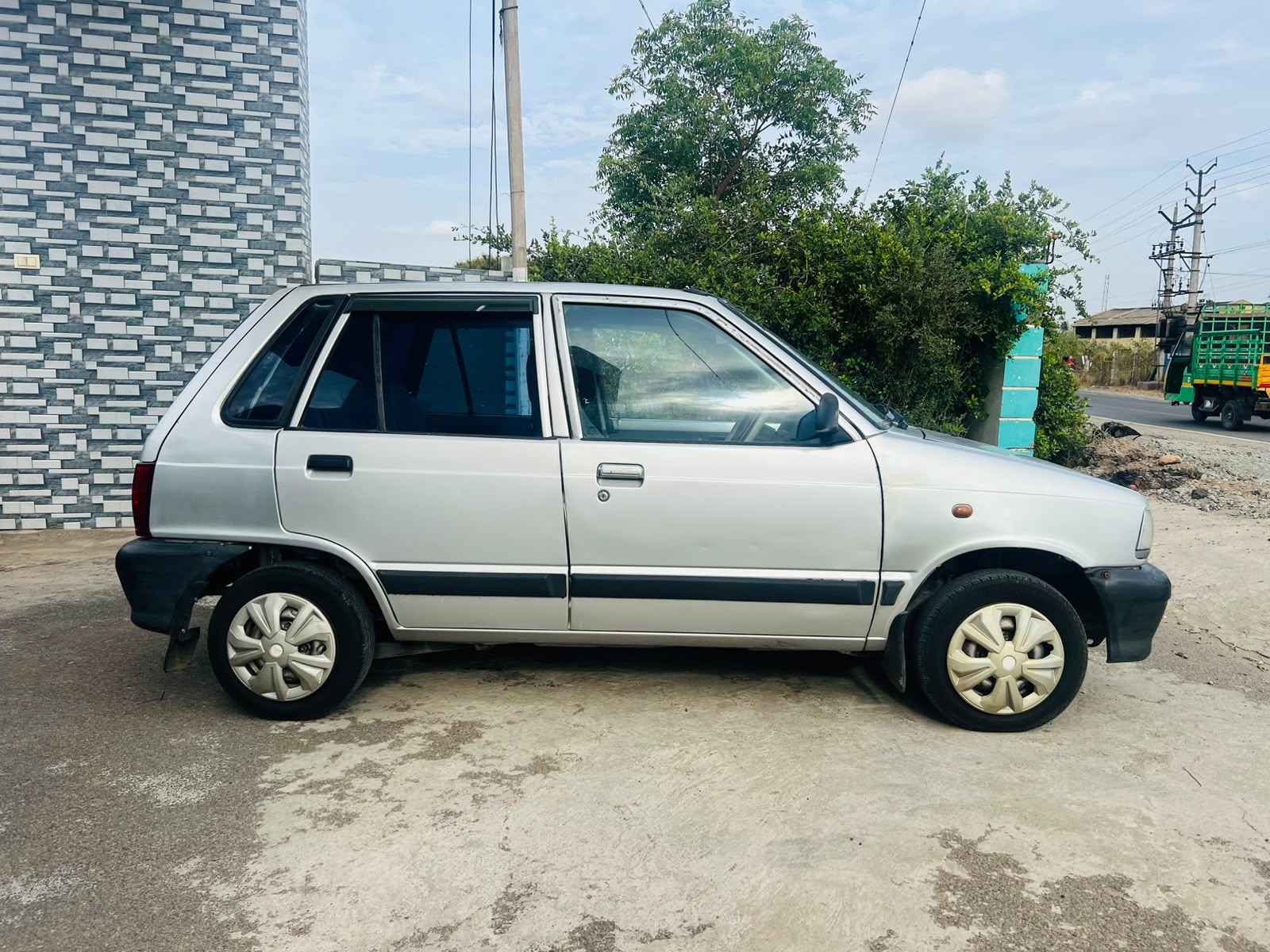 Maruti Suzuki 800 - Image 5
