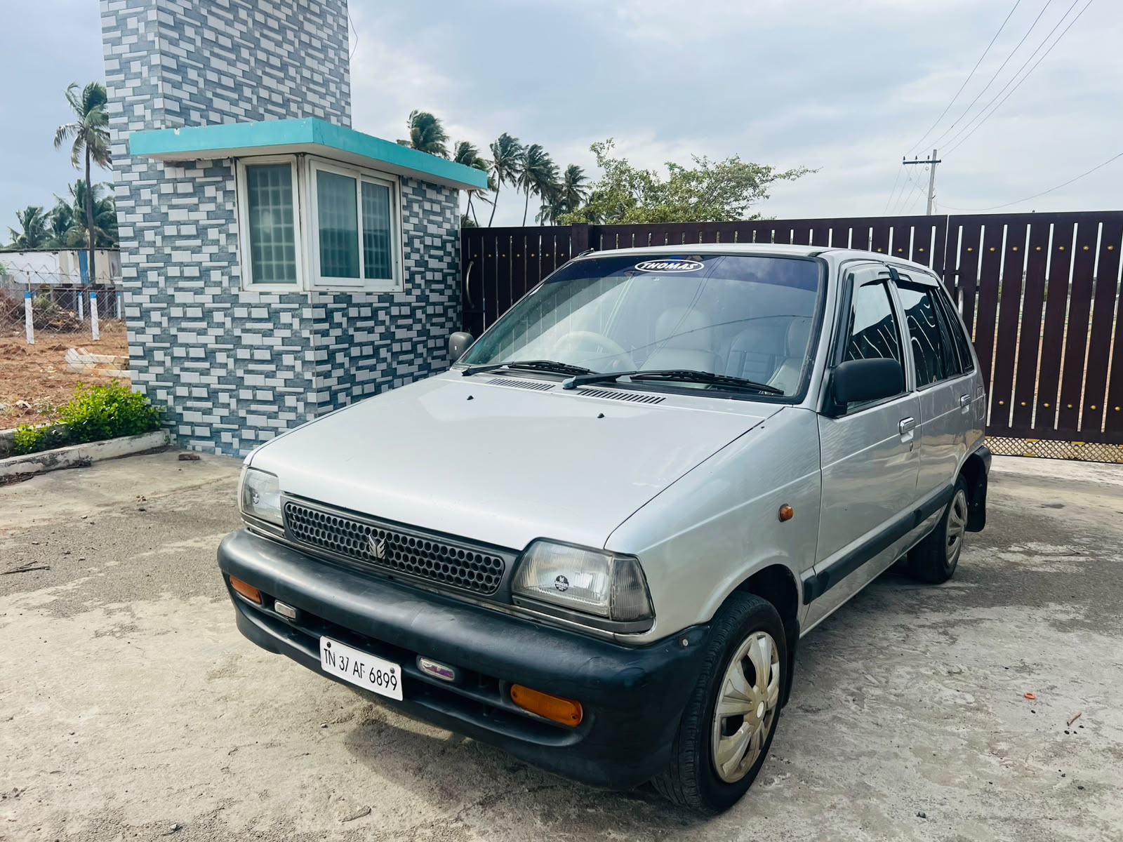 Maruti Suzuki 800 - Image 2