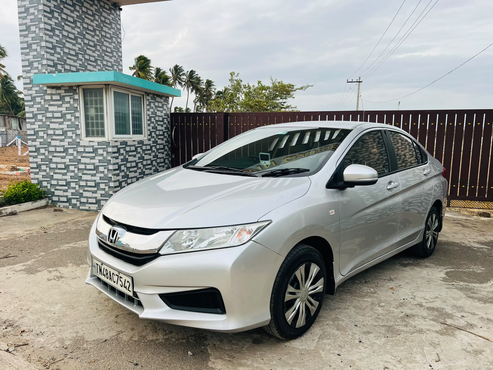 Honda City - Image 2