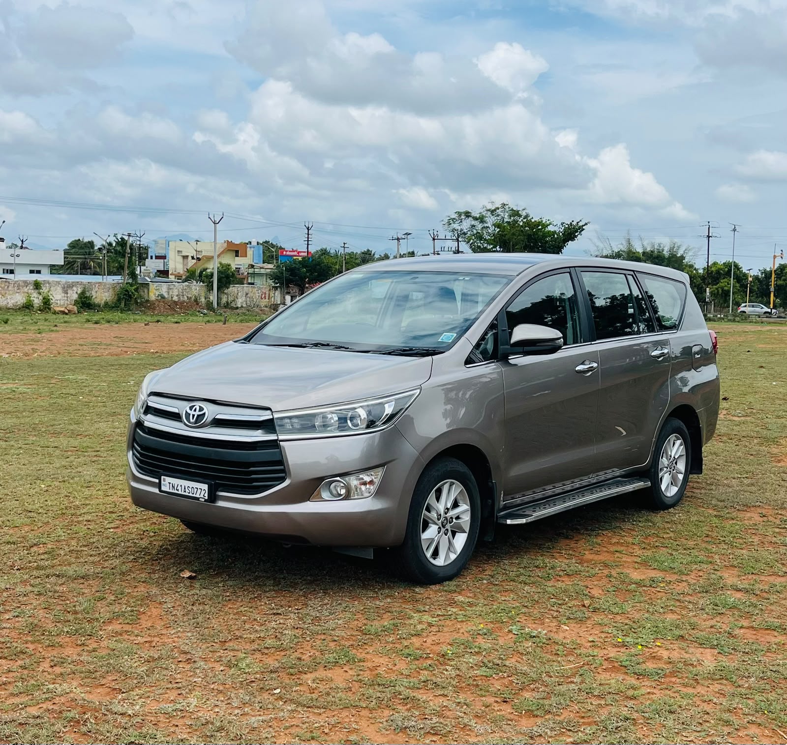 Toyota Innova Crysta - Image 2