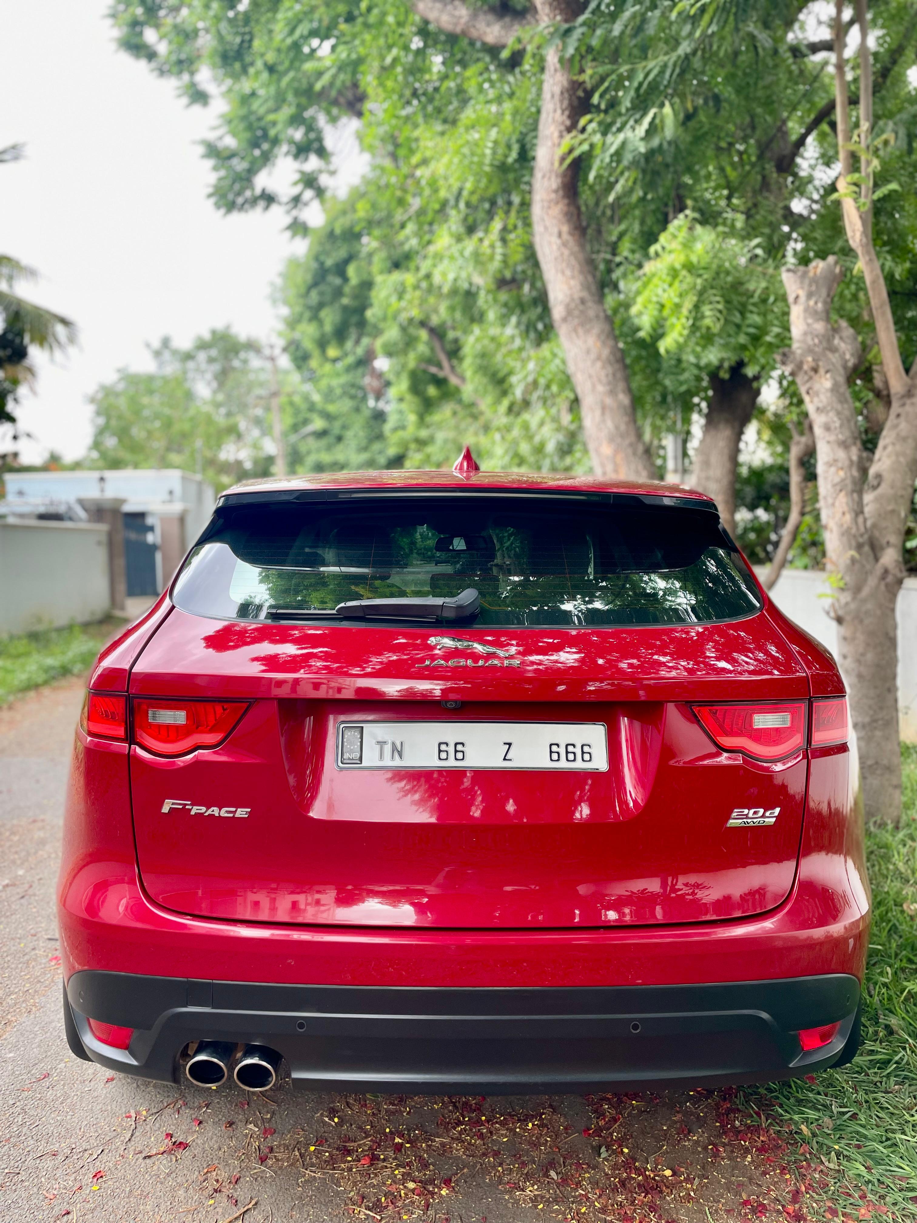 Jaguar F-Pace - Image 11