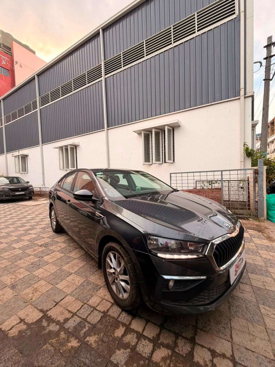 Skoda SLAVIA - Image 4