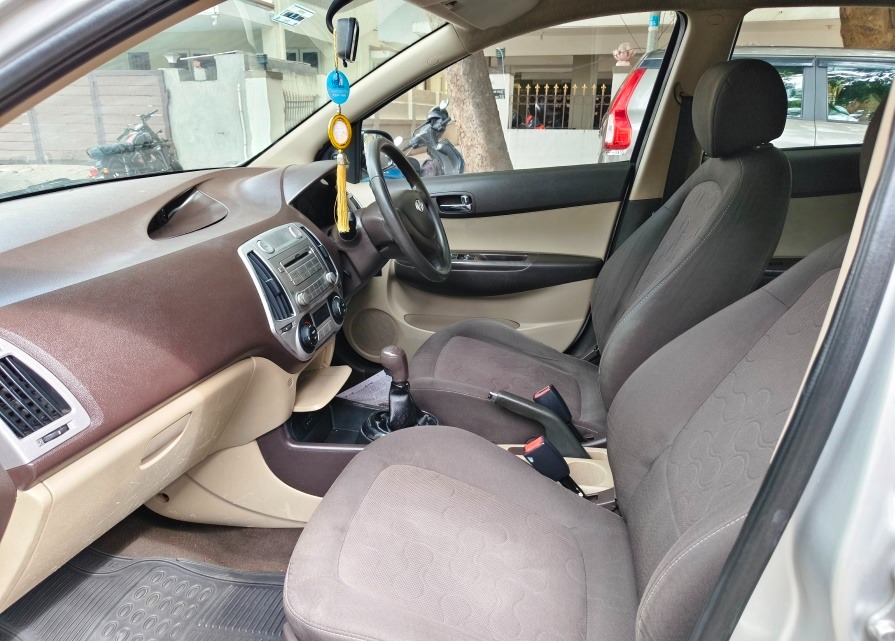 Hyundai i20 - Image 5