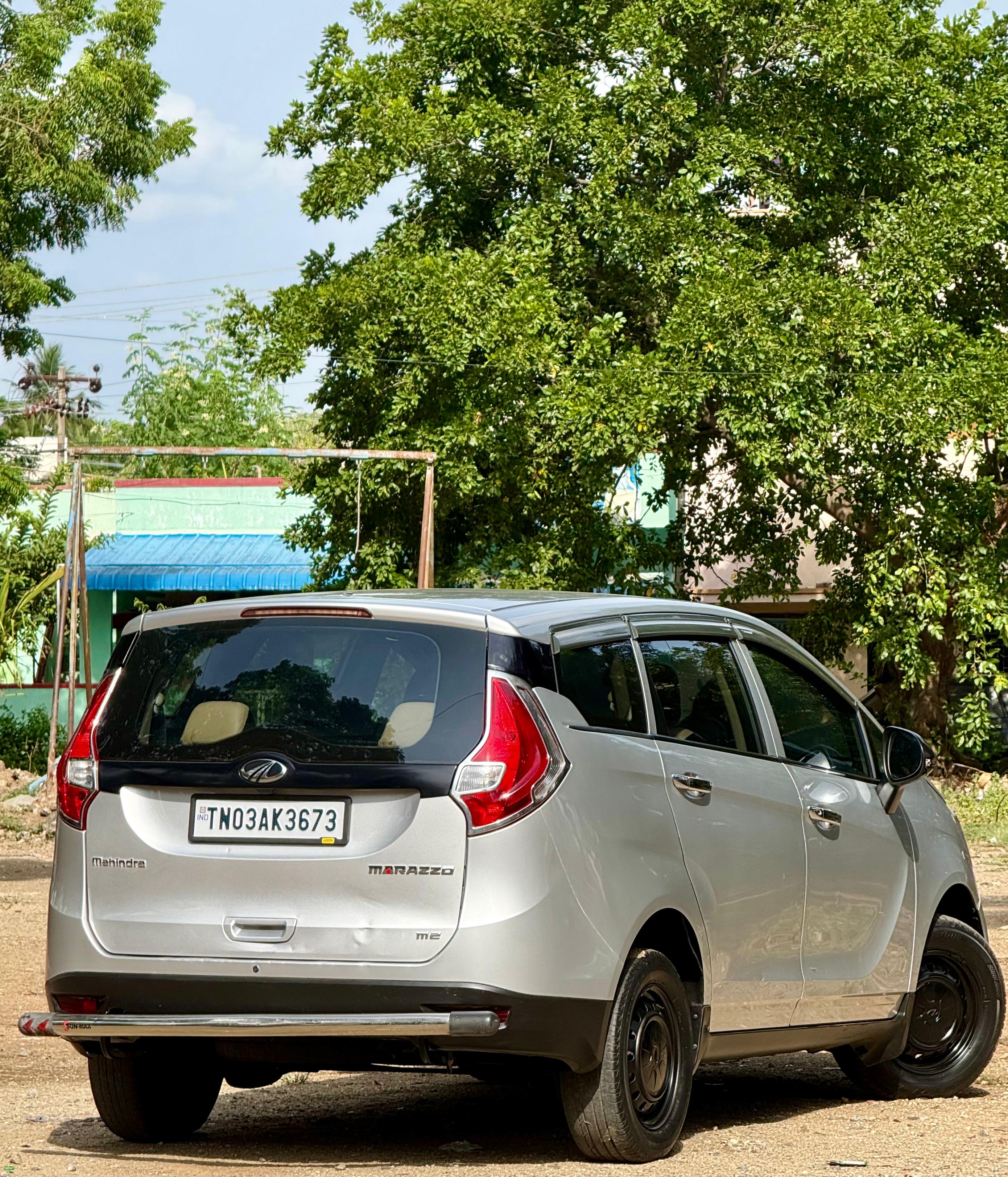 Mahindra Marazzo - Image 11
