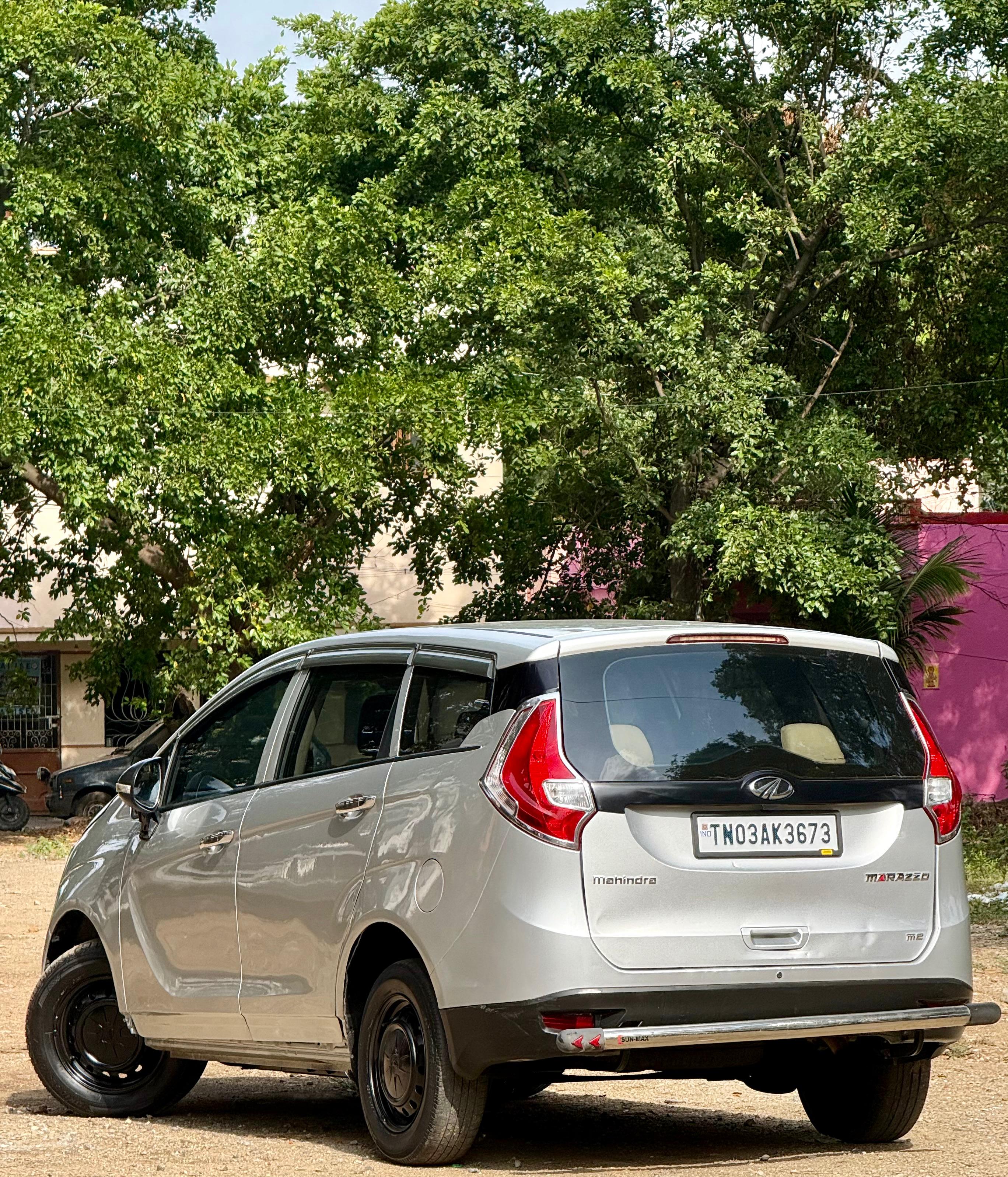 Mahindra Marazzo - Image 8