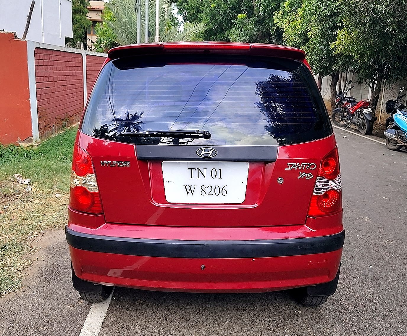 Hyundai Santro Xing - Image 7