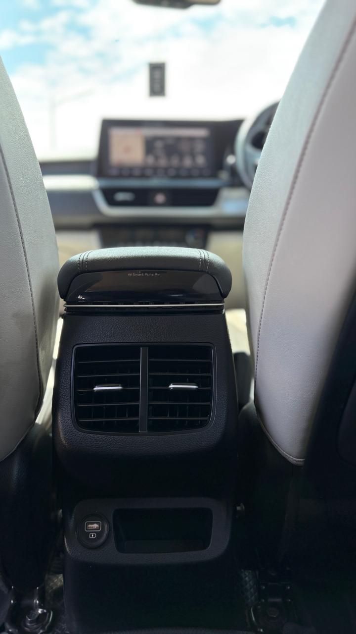 Kia Seltos - Image 8