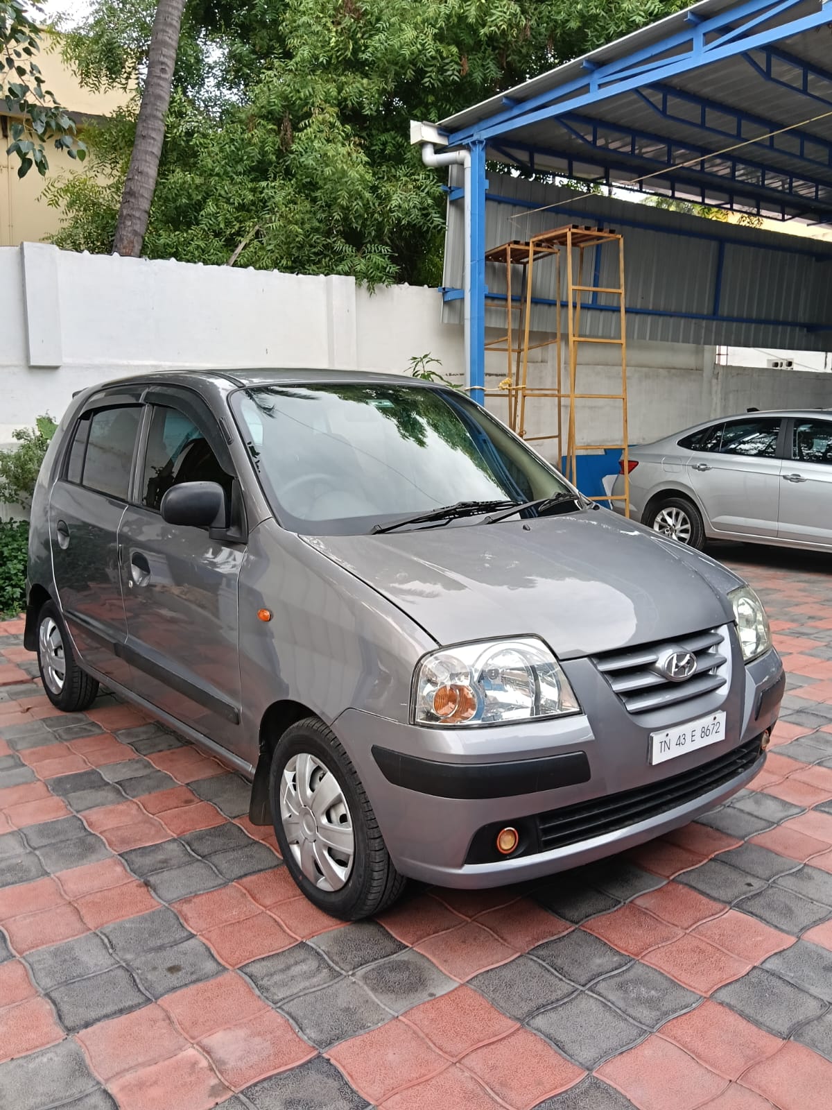 Hyundai Santro - Image 2
