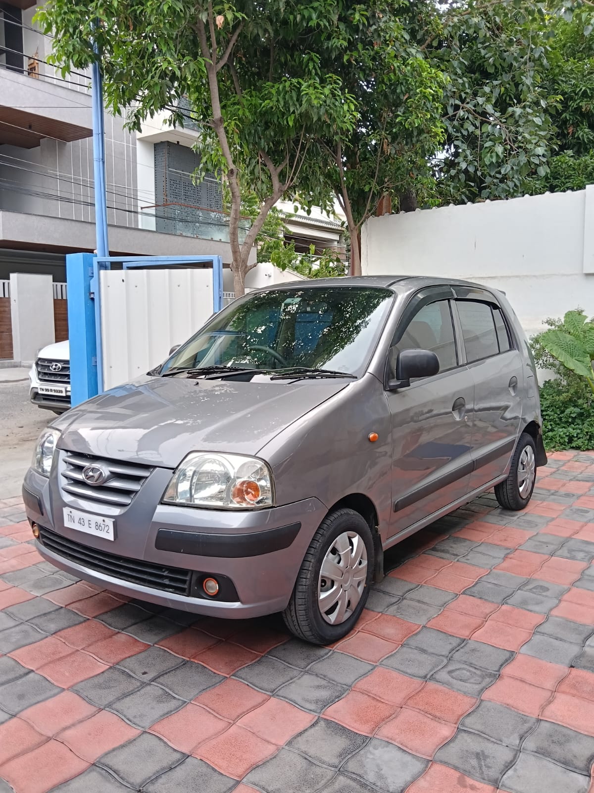 Hyundai Santro - Image 3
