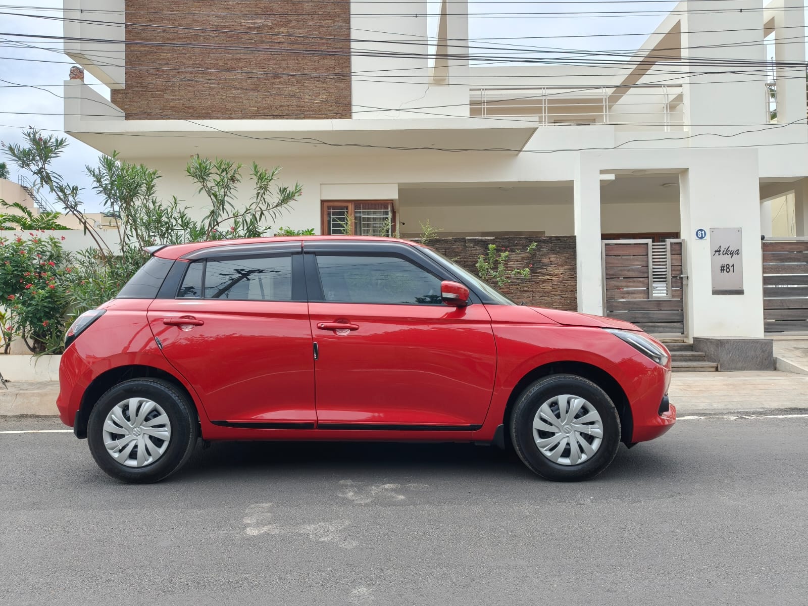 Maruti Suzuki Swift - Image 3