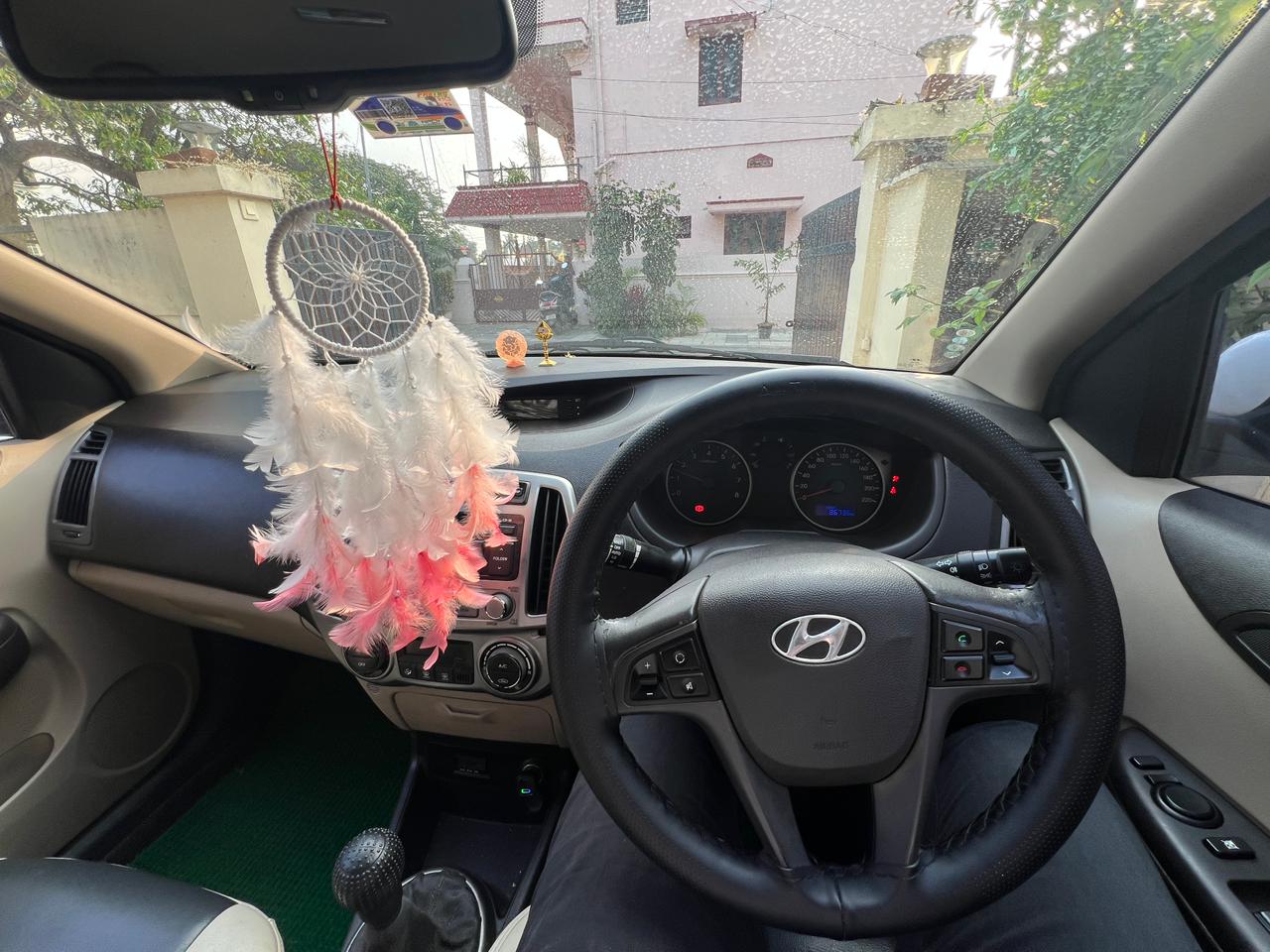 Hyundai i20 - Image 7