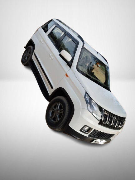 Mahindra TUV300 - Image 9