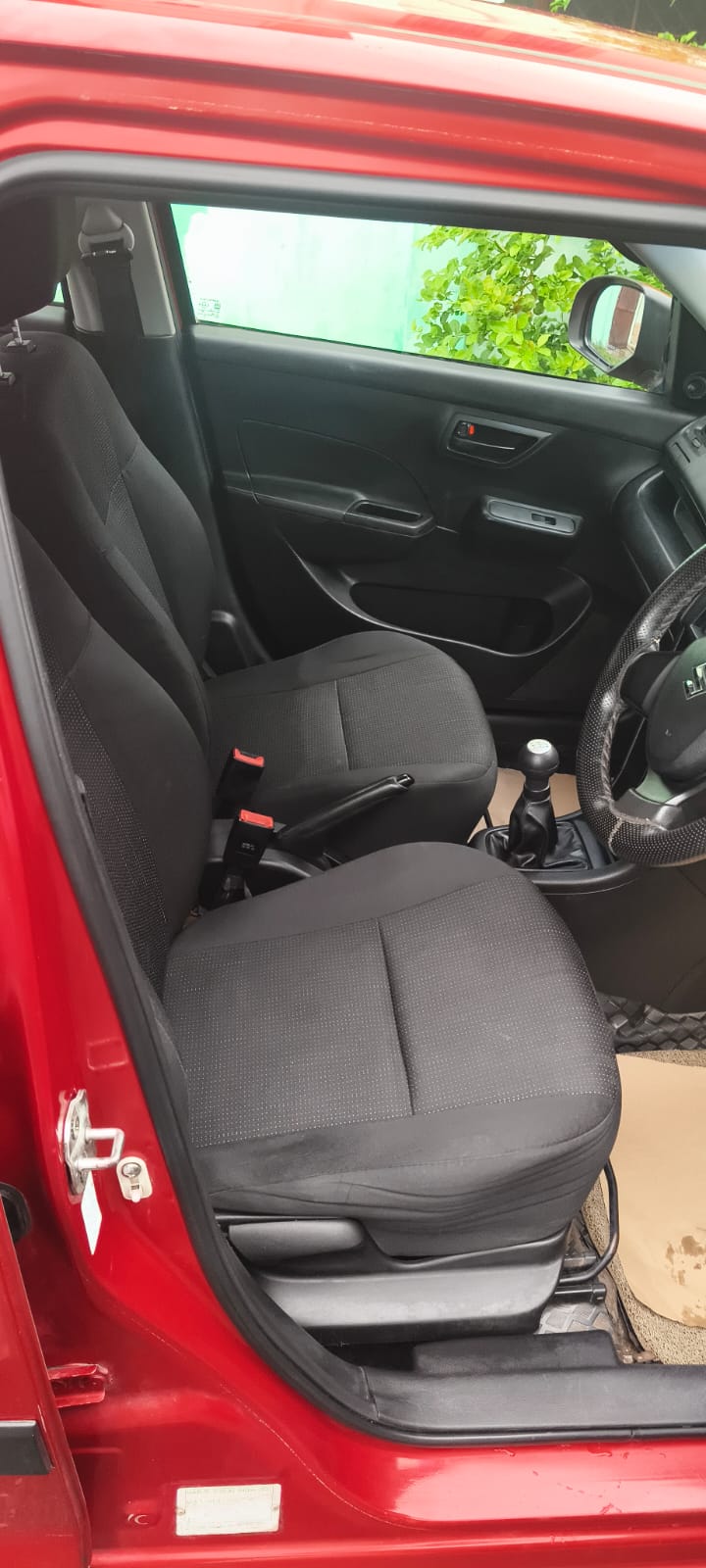 Maruti Suzuki Swift - Image 2