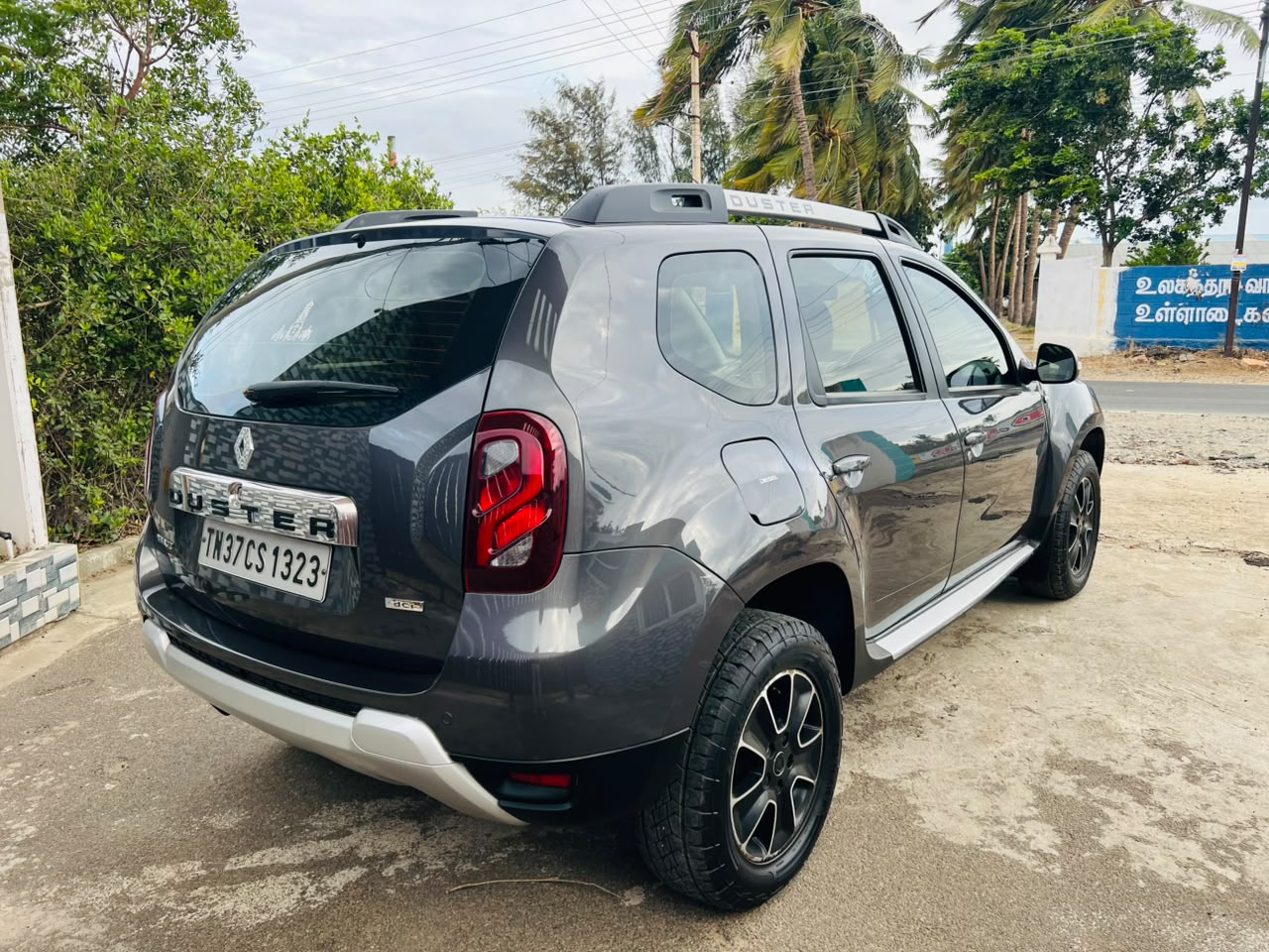 Renault Duster - Image 7