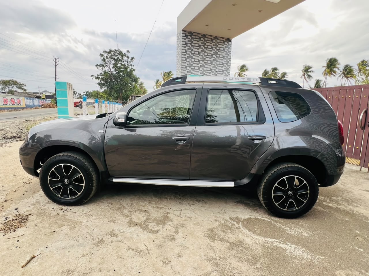 Renault Duster - Image 5