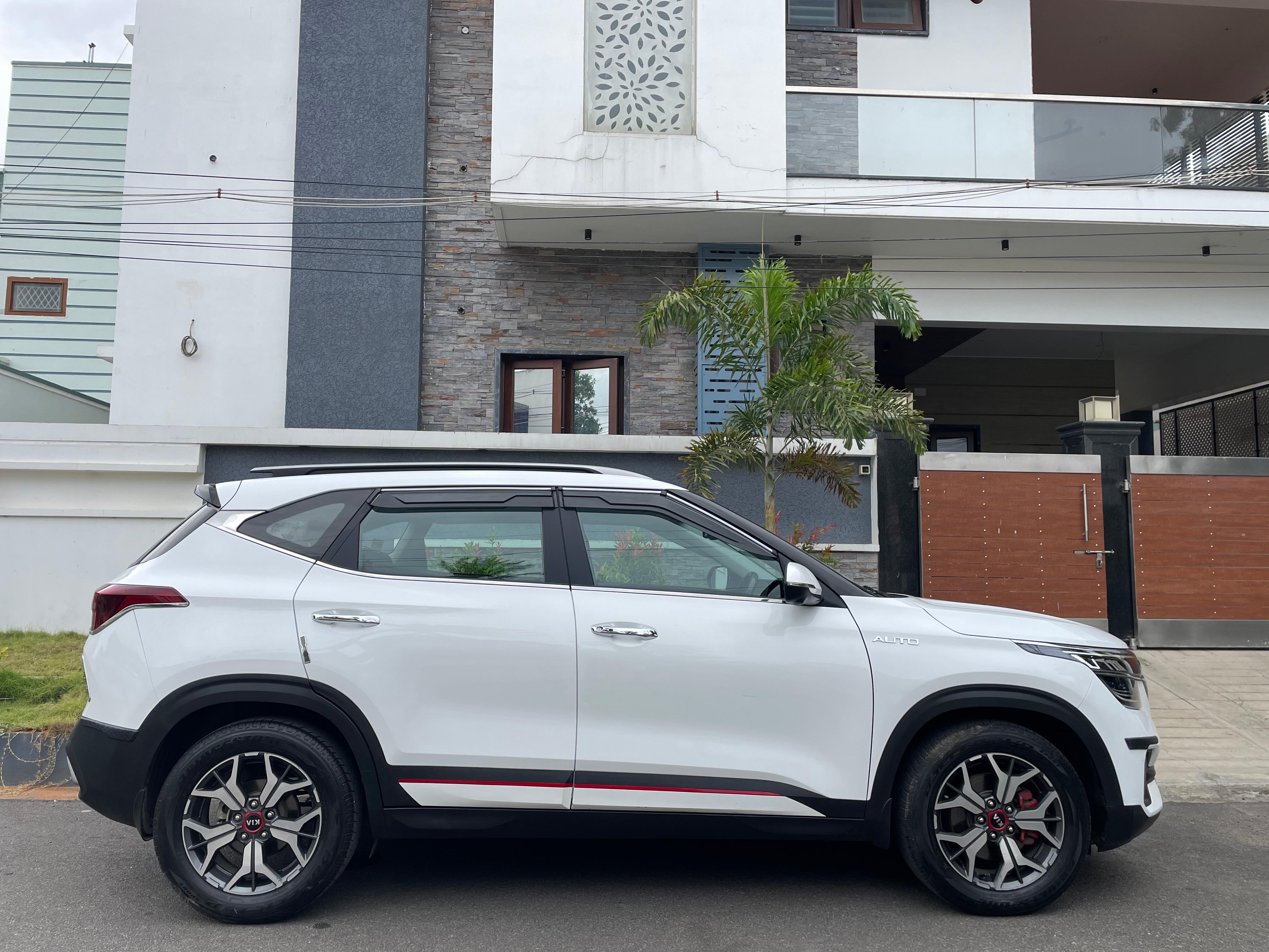 Kia Seltos - Image 8