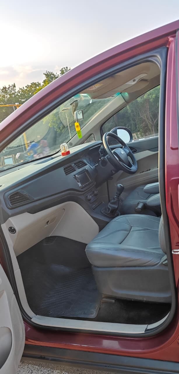 Mahindra Marazzo - Image 5