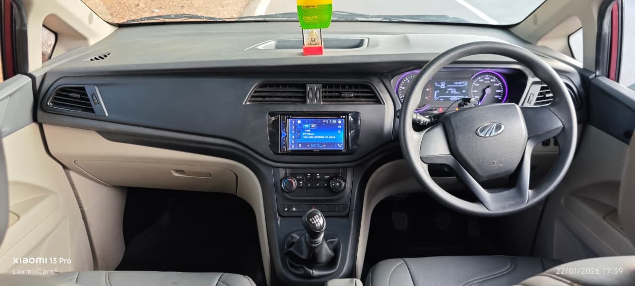 Mahindra Marazzo - Image 7