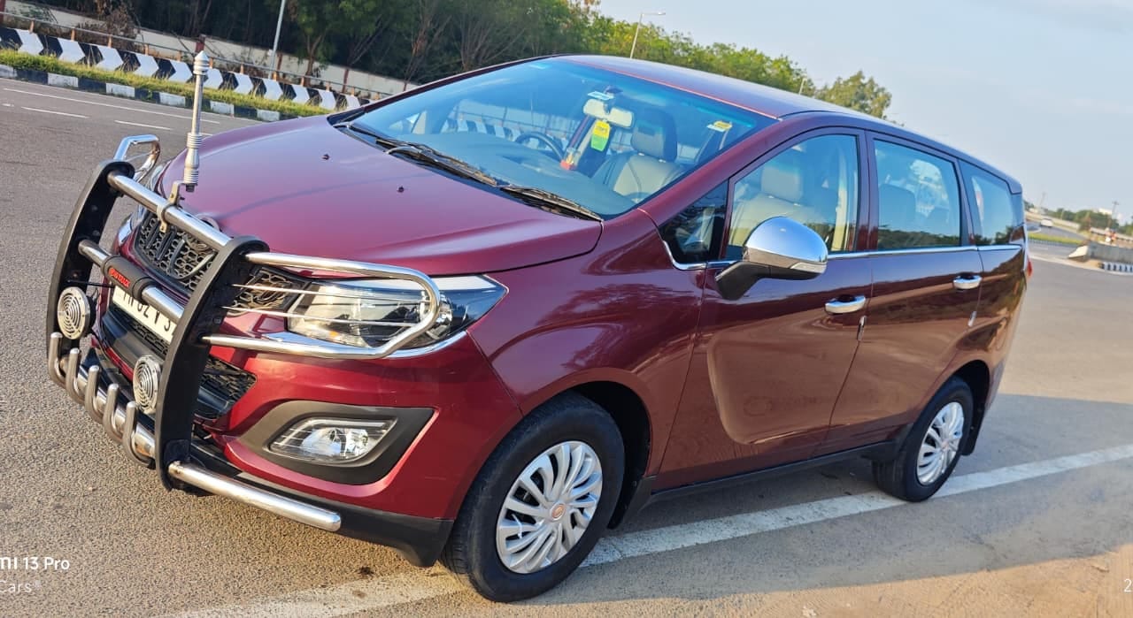 Mahindra Marazzo - Image 9