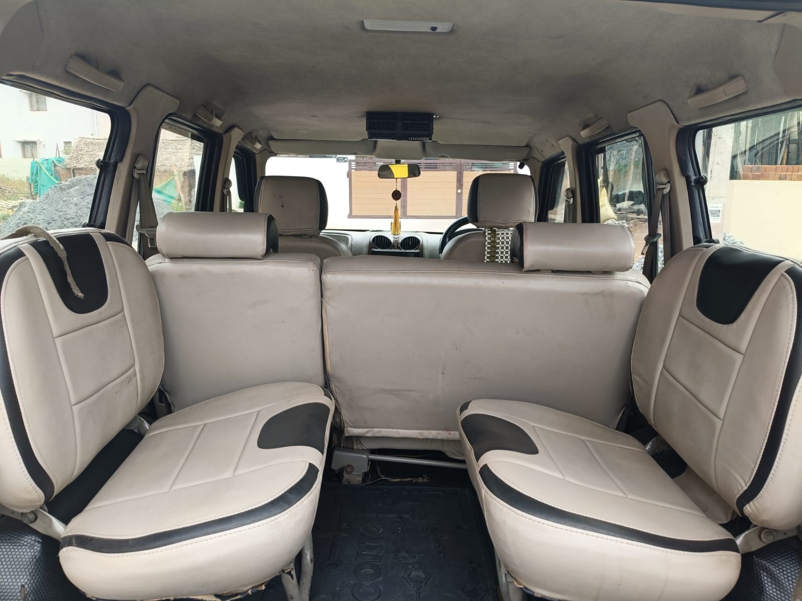 Mahindra Scorpio - Image 7