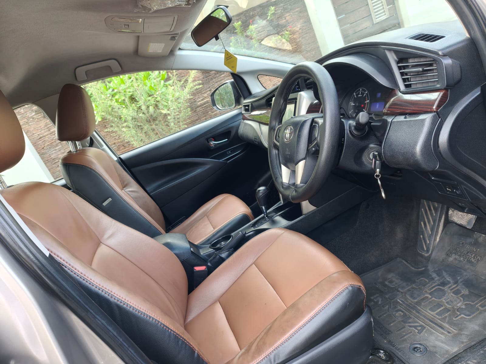 Toyota Innova Crysta - Image 4