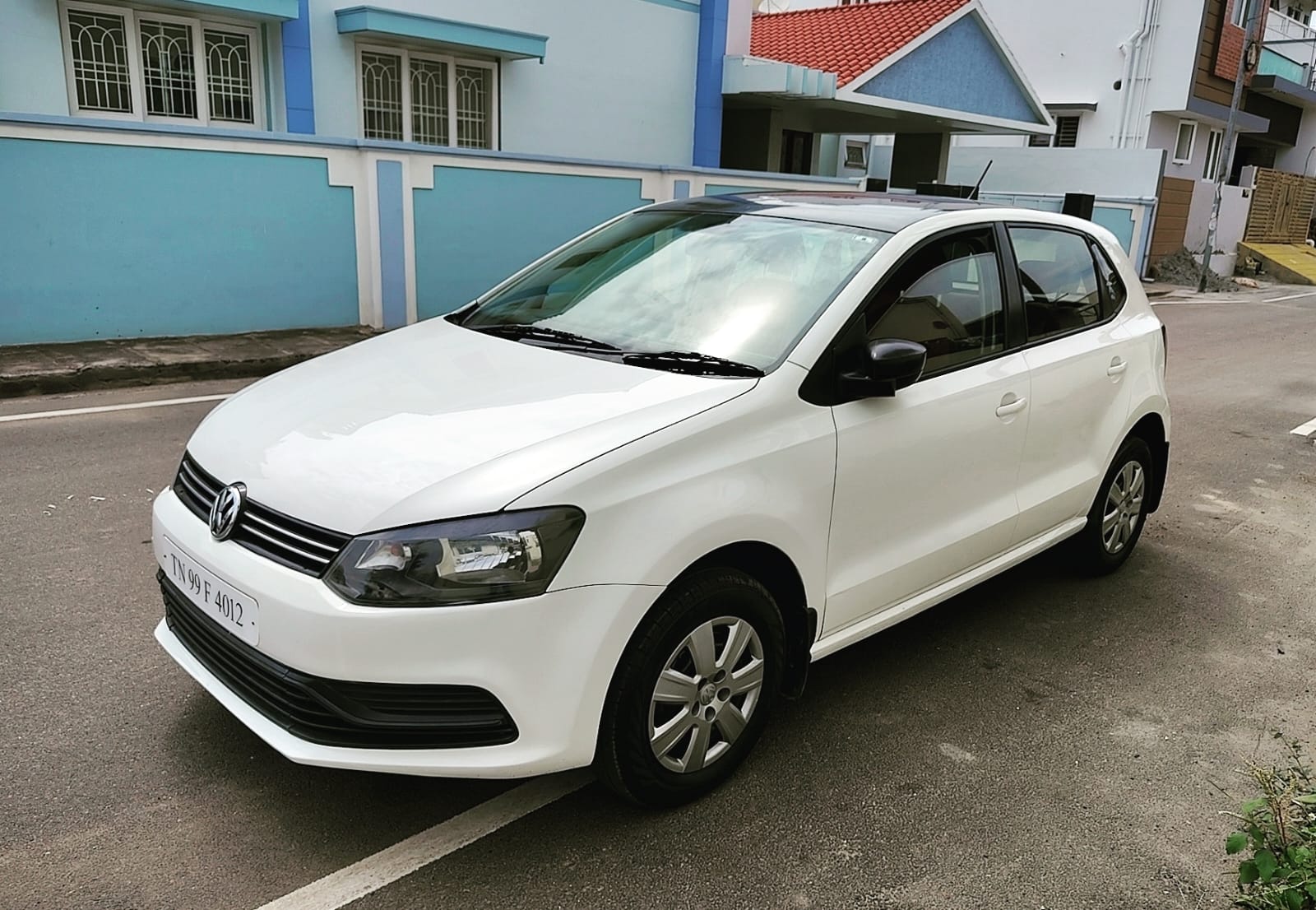 Volkswagen Polo - Image 2