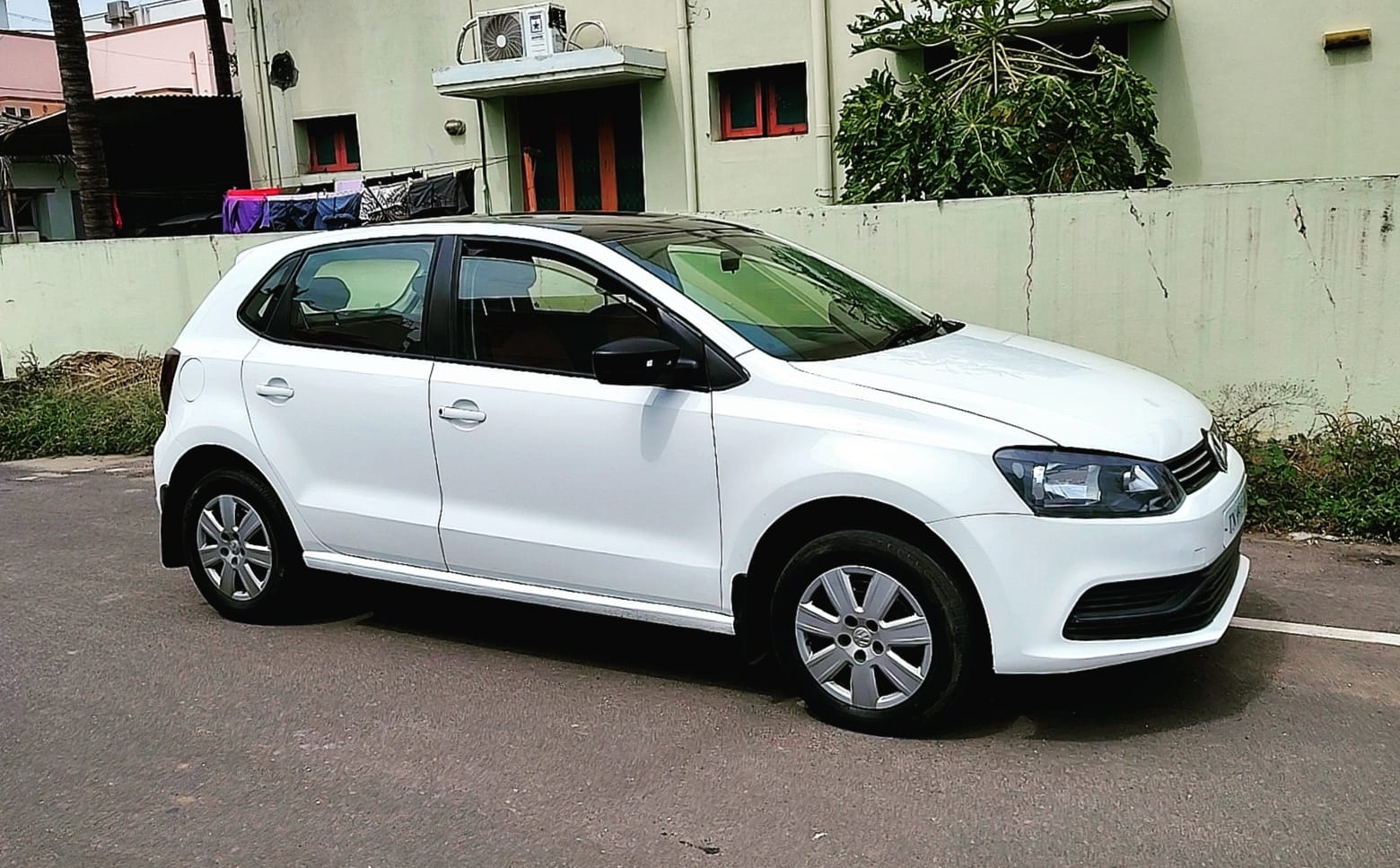 Volkswagen Polo - Image 4