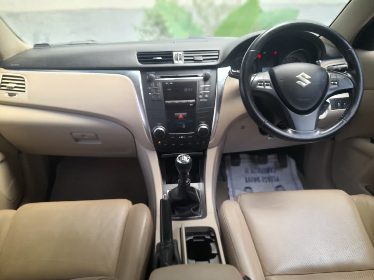 Maruti Suzuki Kizashi - Image 8