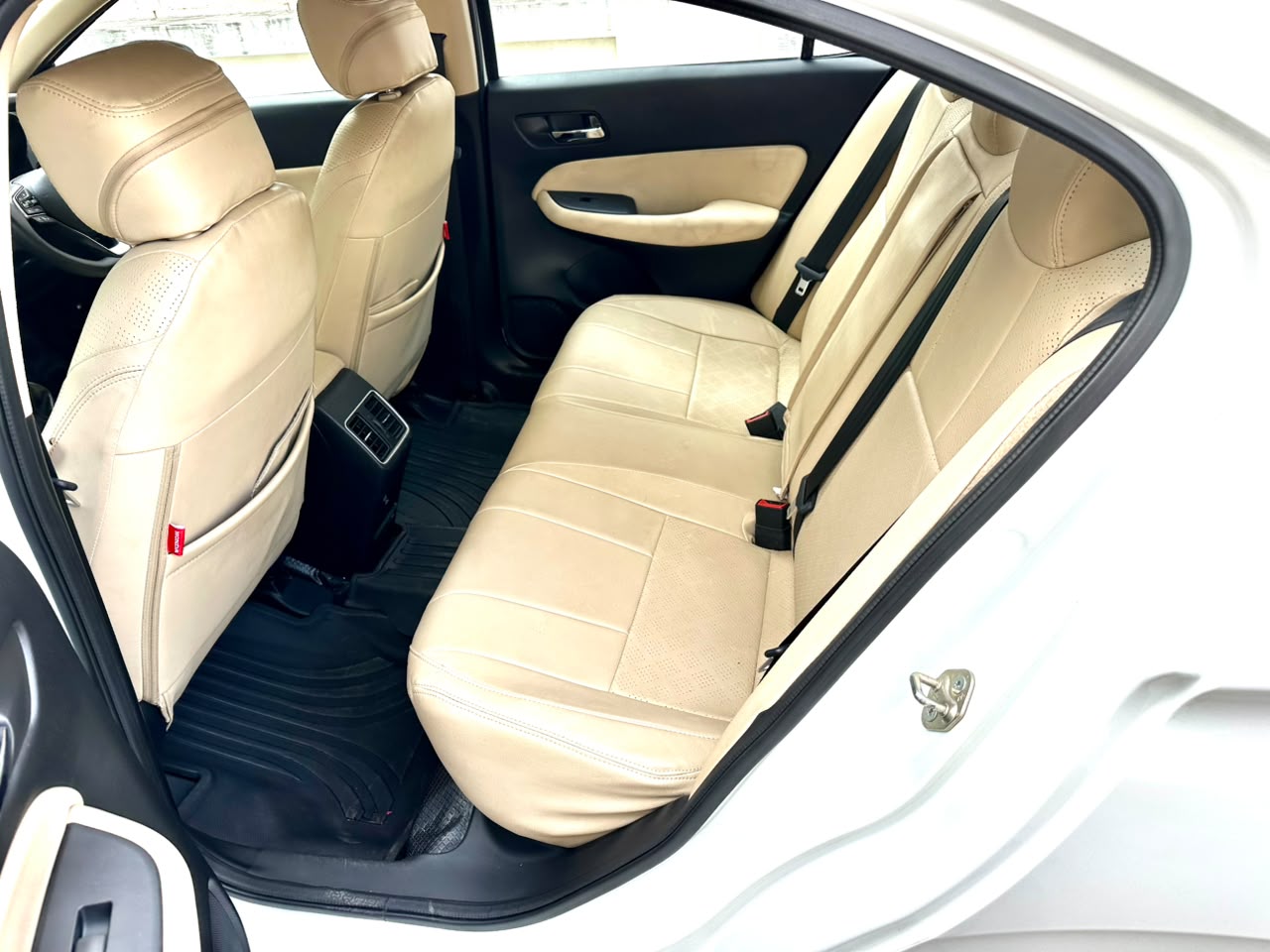 Honda City - Image 6