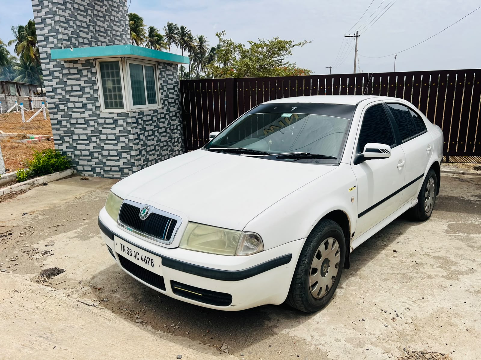 Skoda Rapid - Image 3
