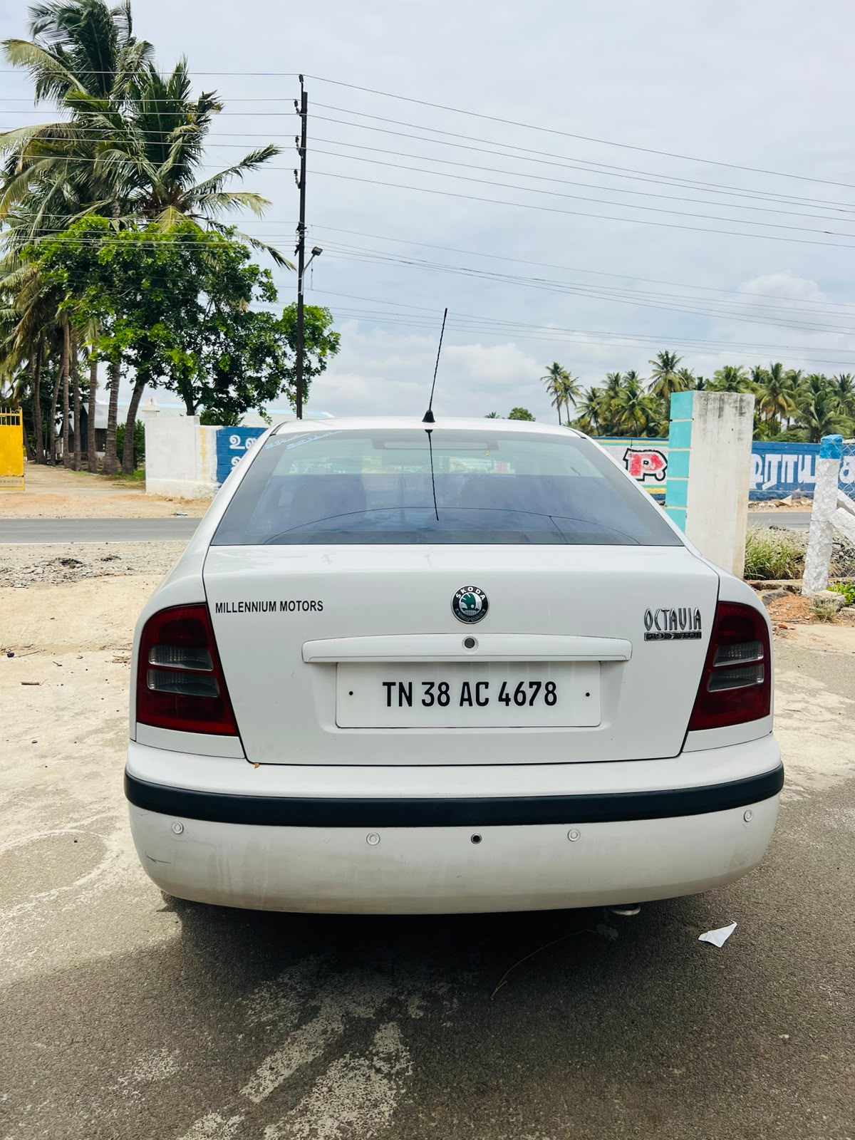 Skoda Rapid - Image 10