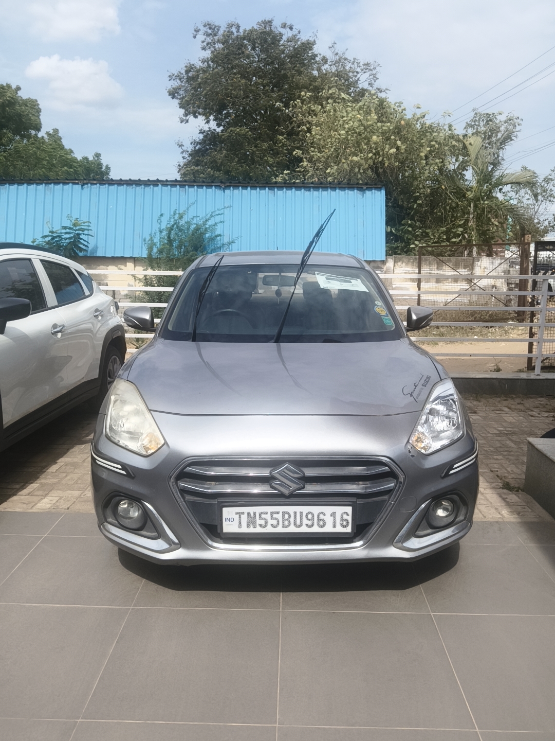 Maruti Suzuki Swift dzire